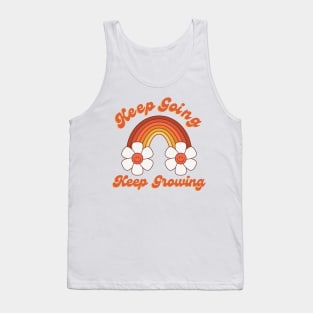 Keep Going Keep Growing. Retro Typography Motivational and Inspirational Quote Tank Top